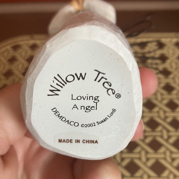 WILLOW TREE LOVING ANGEL - Picture 5 of 5